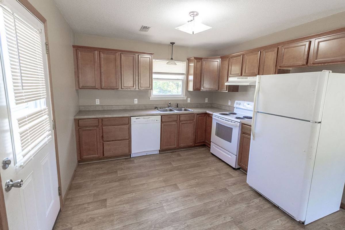 House for rent at 1544 Florence Dr, Fulton, MO 65251
