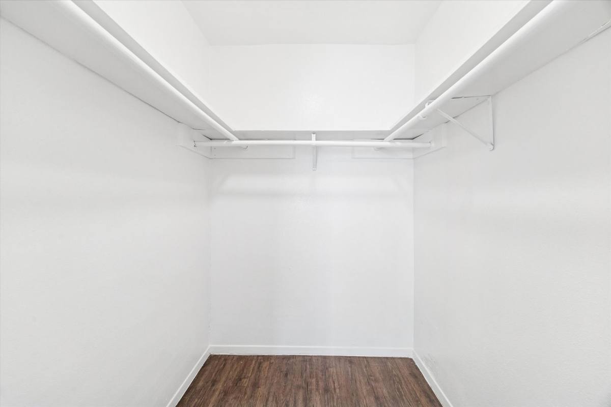 Apartment for rent at 201 Emerson St, Houston, TX 77006