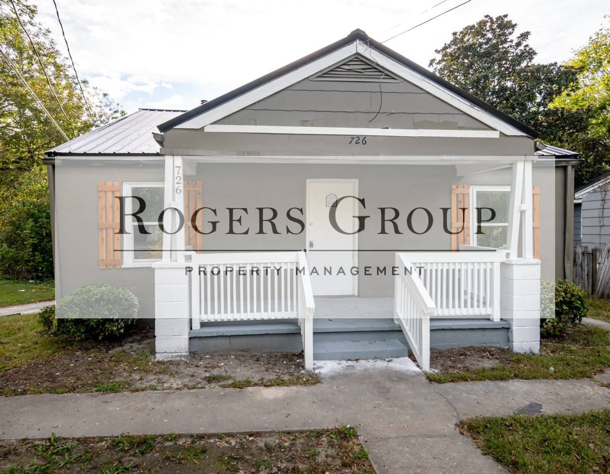 House for rent at 726 E Andrews Ave, Henderson, NC 27536