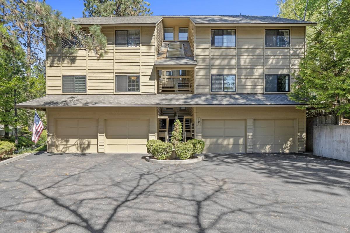 Condo for rent at 113 S Neyland Ave, Liberty Lake, WA 99019