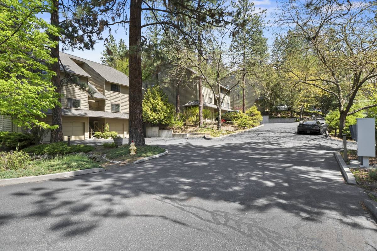 Condo for rent at 113 S Neyland Ave, Liberty Lake, WA 99019