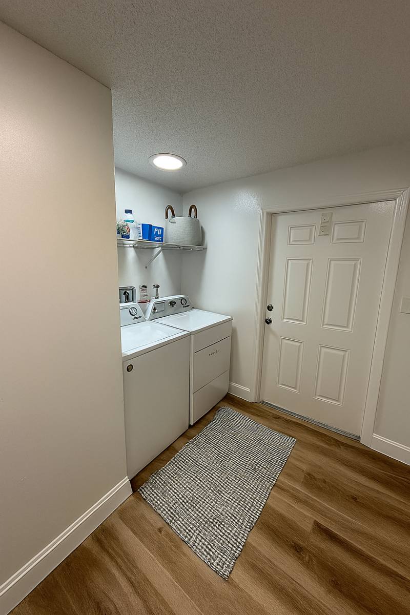 Apartment for rent at 5280 Stacy St, West Palm Beach, FL 33417