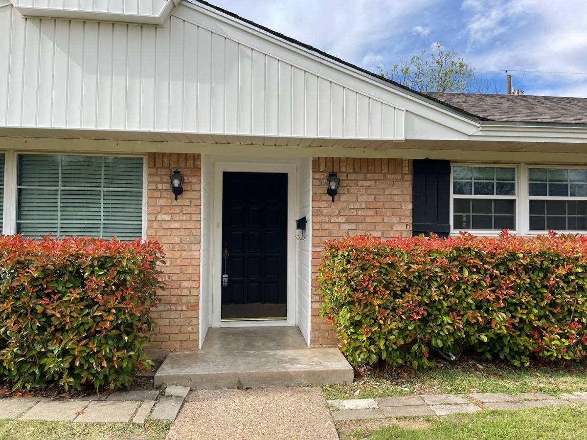 House for rent at 5025 Loch Lomond Dr, Waco, TX 76710