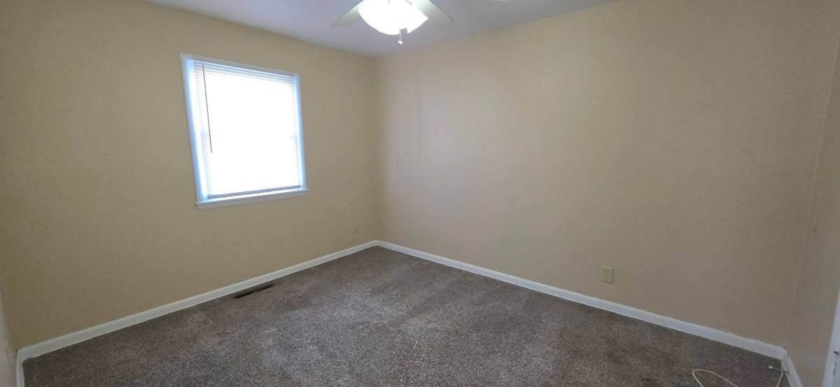 Apartment for rent at 826-830 S Link, Springfield, MO 65802