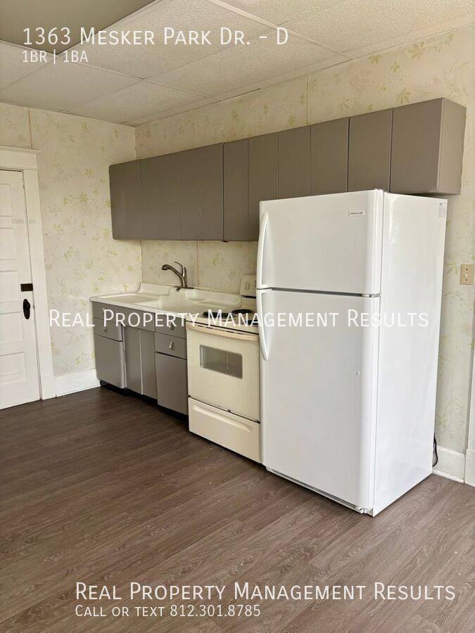 Apartment for rent at 1363 Mesker Park Dr #D, Evansville, IN 47712