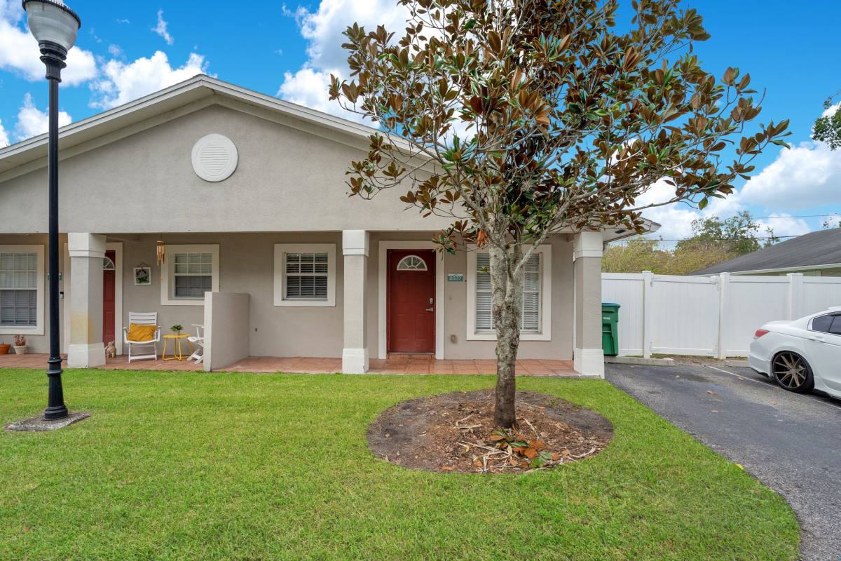 Apartment for rent at 2300 Chera Court, Orlando, FL 32806