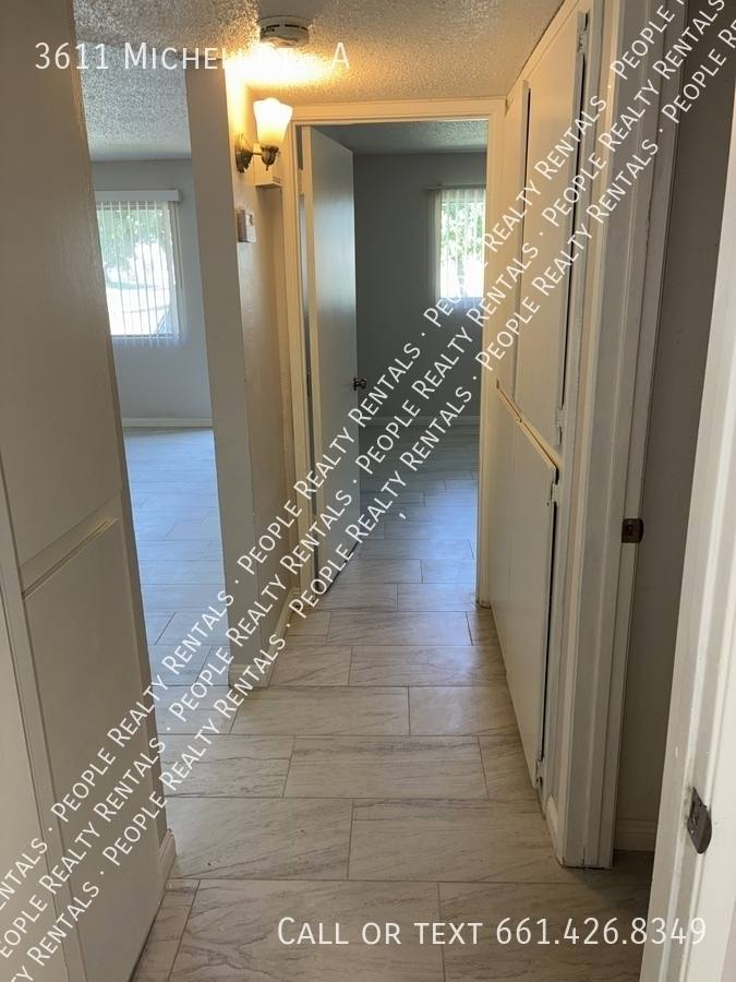 Apartment for rent at 3611 Micheli Court #A, Bakersfield, CA 93309
