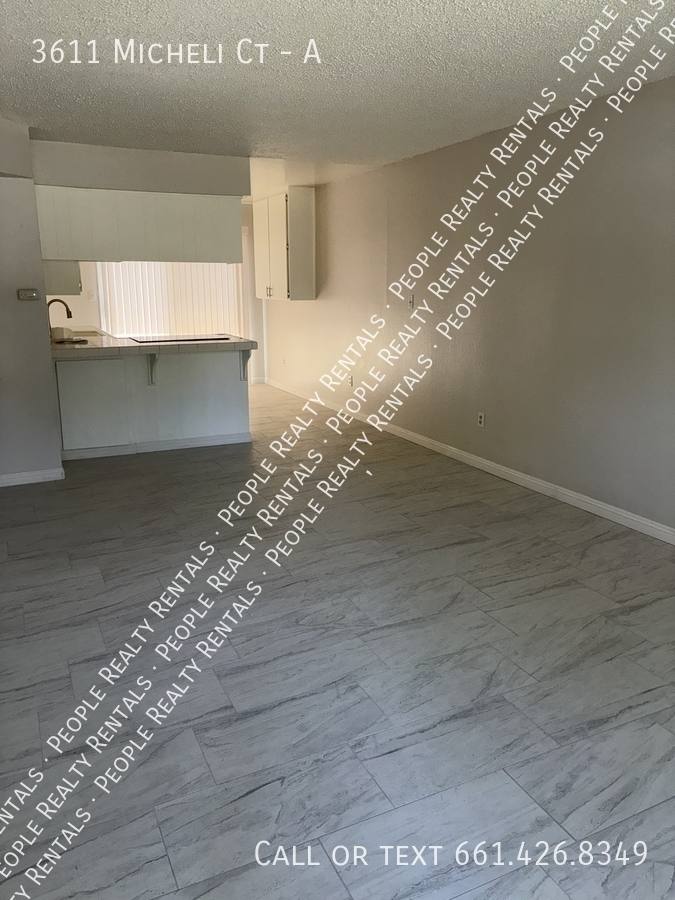 Apartment for rent at 3611 Micheli Court #A, Bakersfield, CA 93309