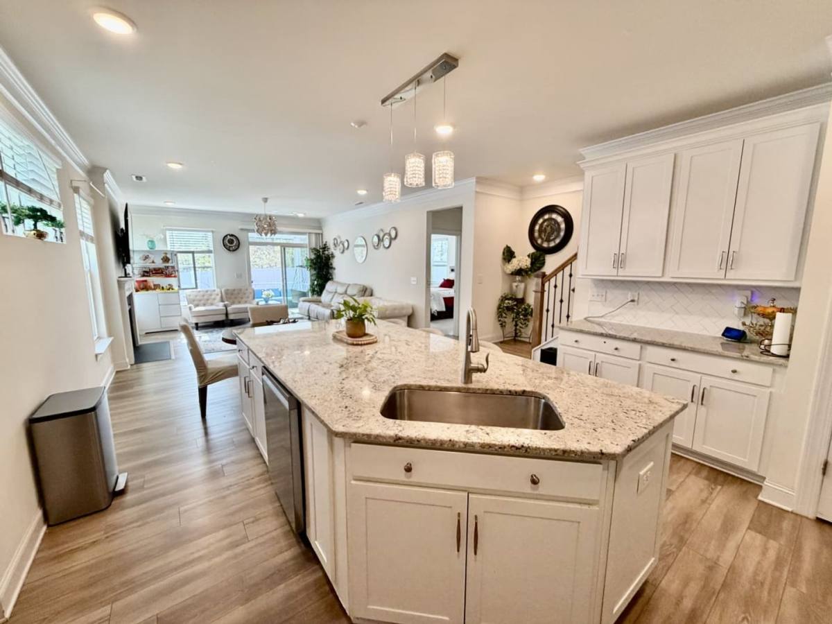 House for rent at 3851 Center Place Dr, Harrisburg, NC 28075