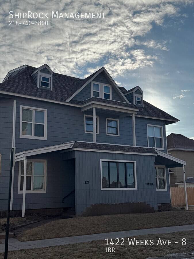 Apartment for rent at 1422 Weeks Ave #8, Superior, WI 54880