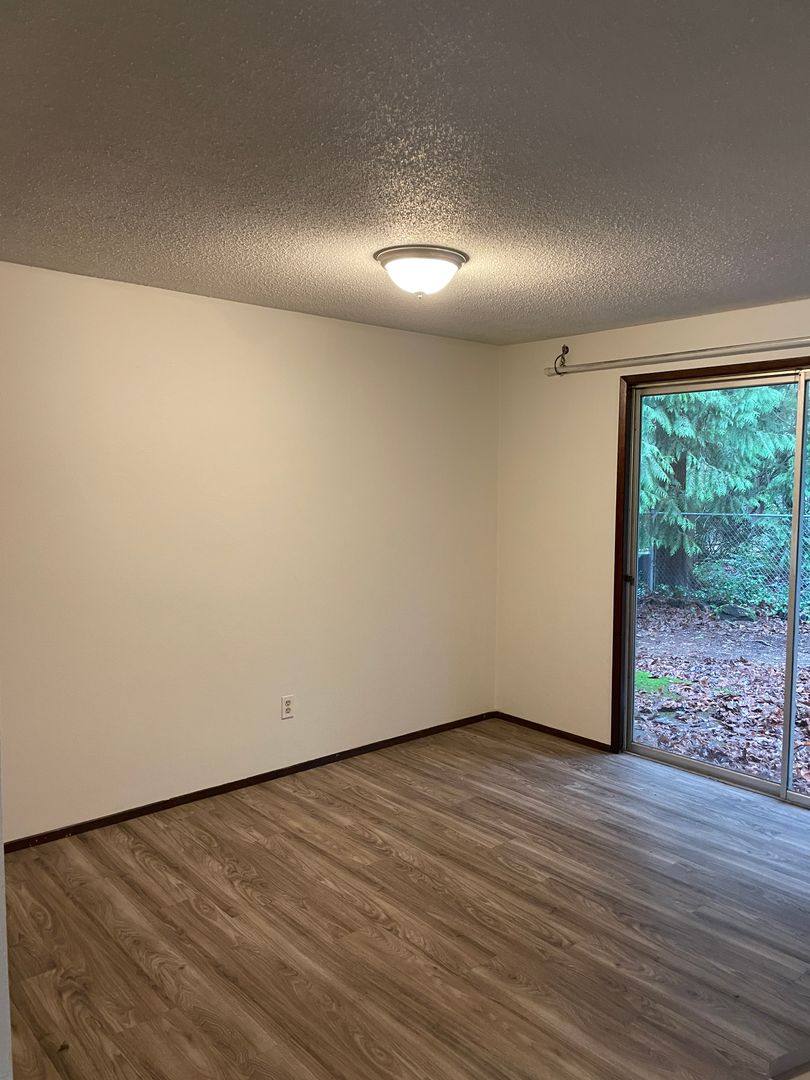Apartment for rent at 1314 S 2nd St, Shelton, WA 98584