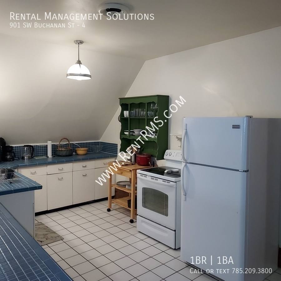 Apartment for rent at 901 SW Buchanan St #4, Topeka, KS 66606