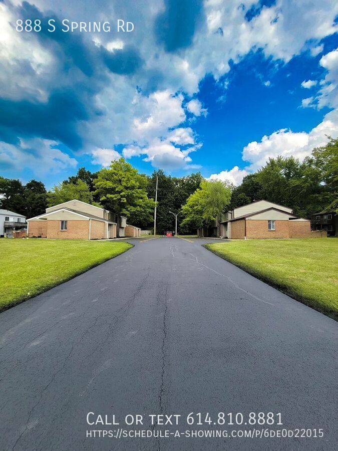 Apartment for rent at 888 S Spring Rd, Westerville, OH 43081