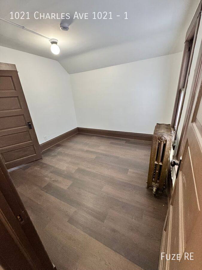 Apartment for rent at 1021 Charles Ave #1, Saint Paul, MN 55104