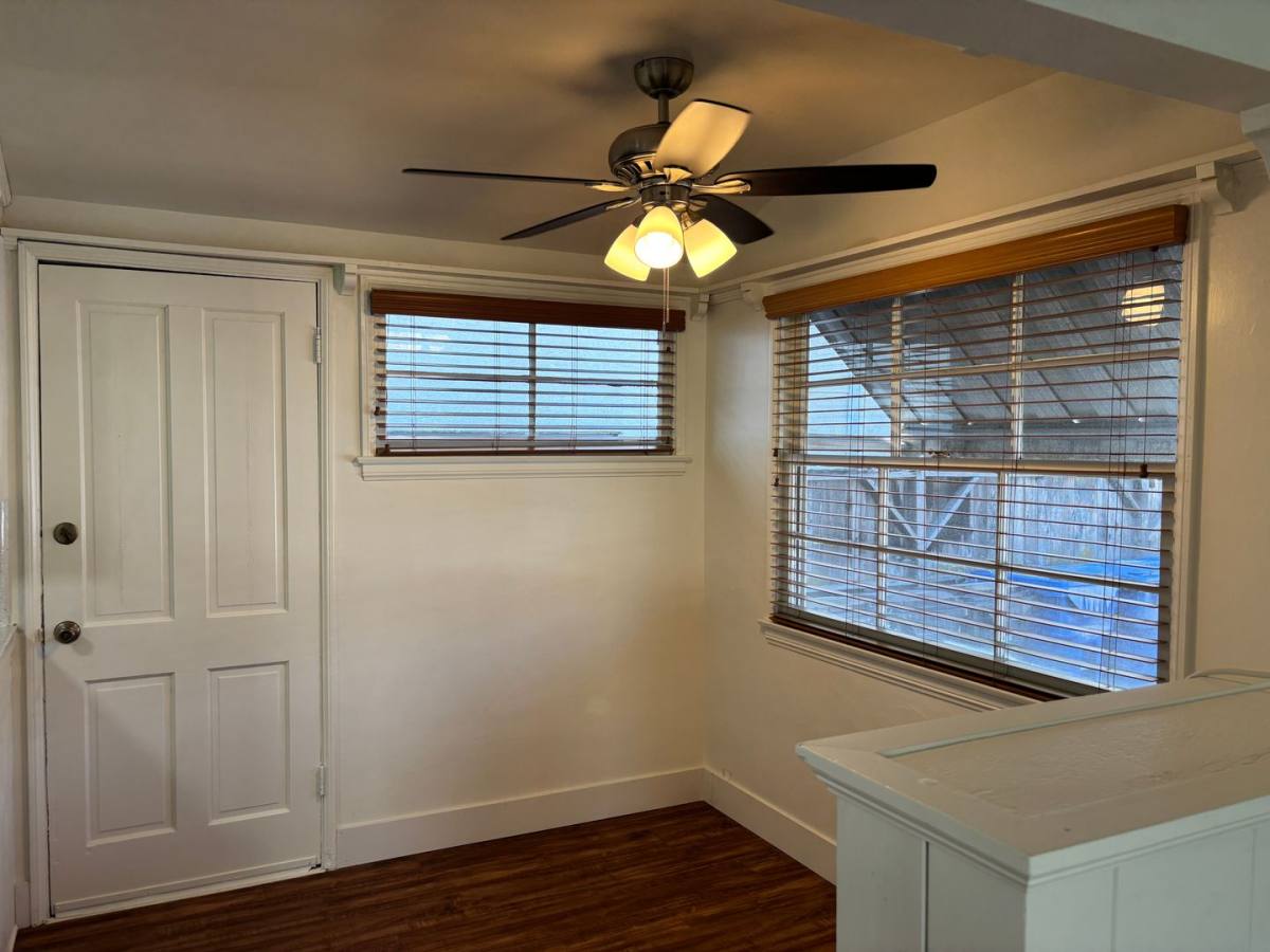 Apartment for rent at 5069-5071 Kester Ave, Sherman Oaks, CA 91403