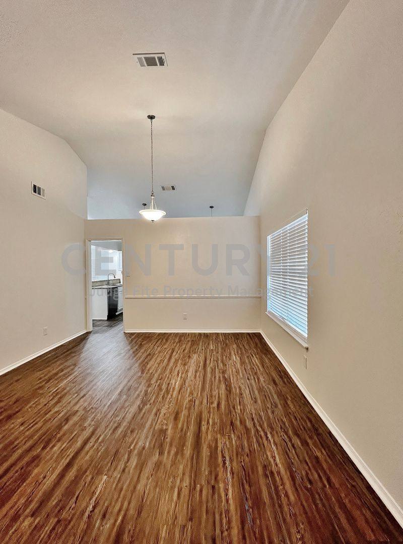 House for rent at 1028 Whitewater Trail, Desoto, TX 75115