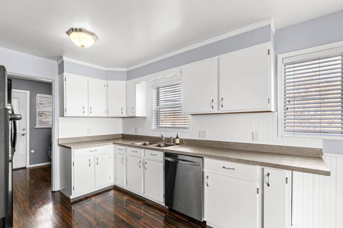 House for rent at 701 S Navajo St, Denver, CO 80223