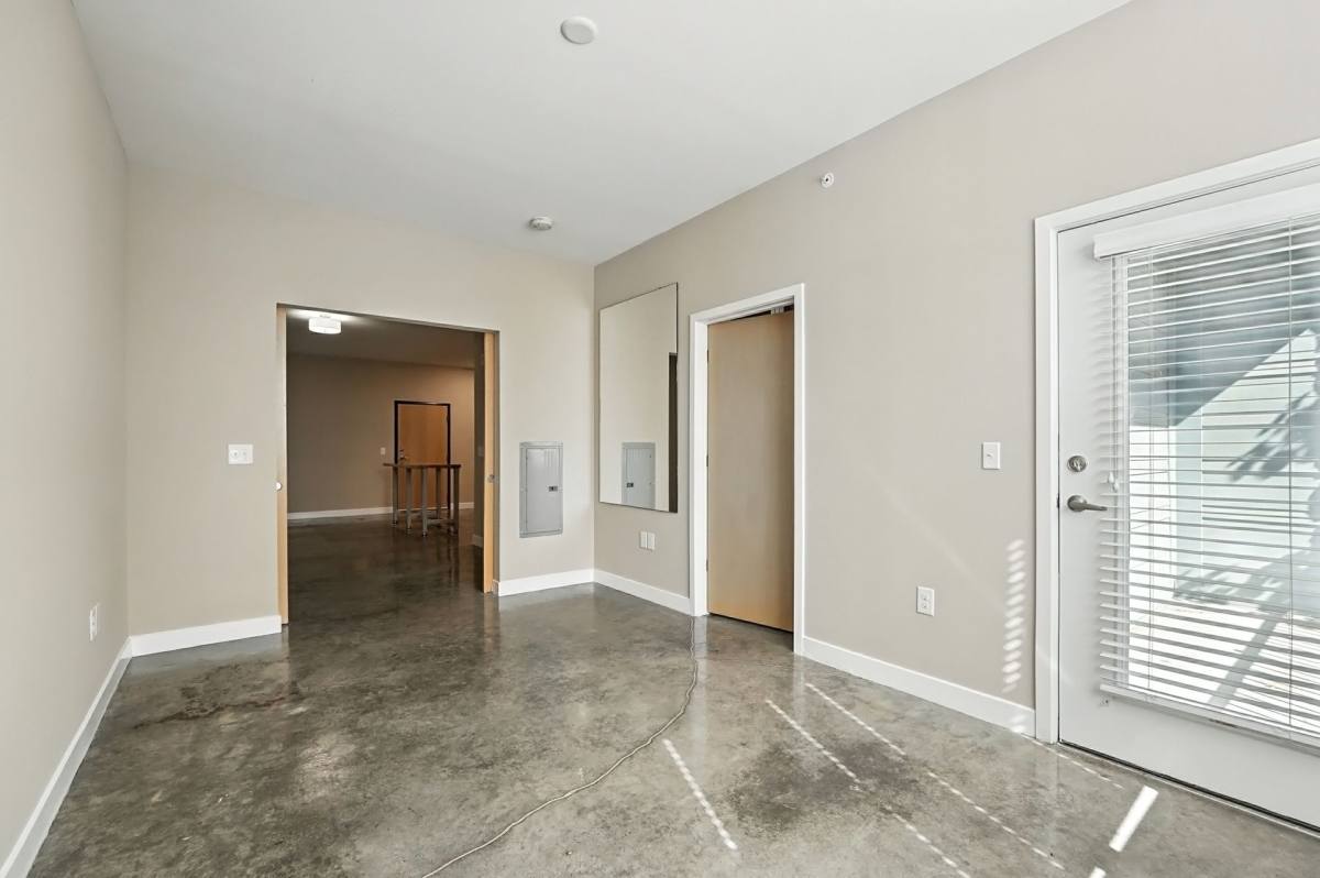 Apartment for rent at 960 Francisco St, Cincinnati, OH 45206