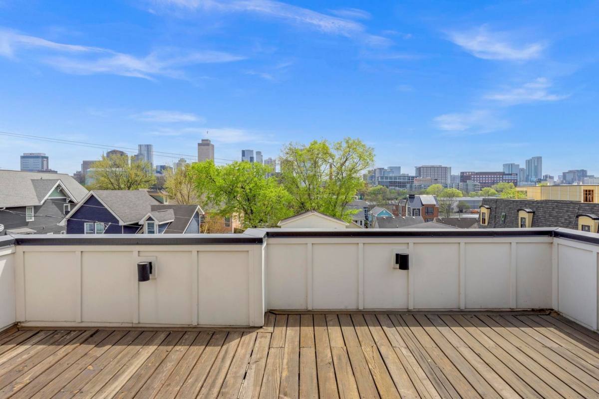 House for rent at 924 Jackson St, Nashville, TN 37208