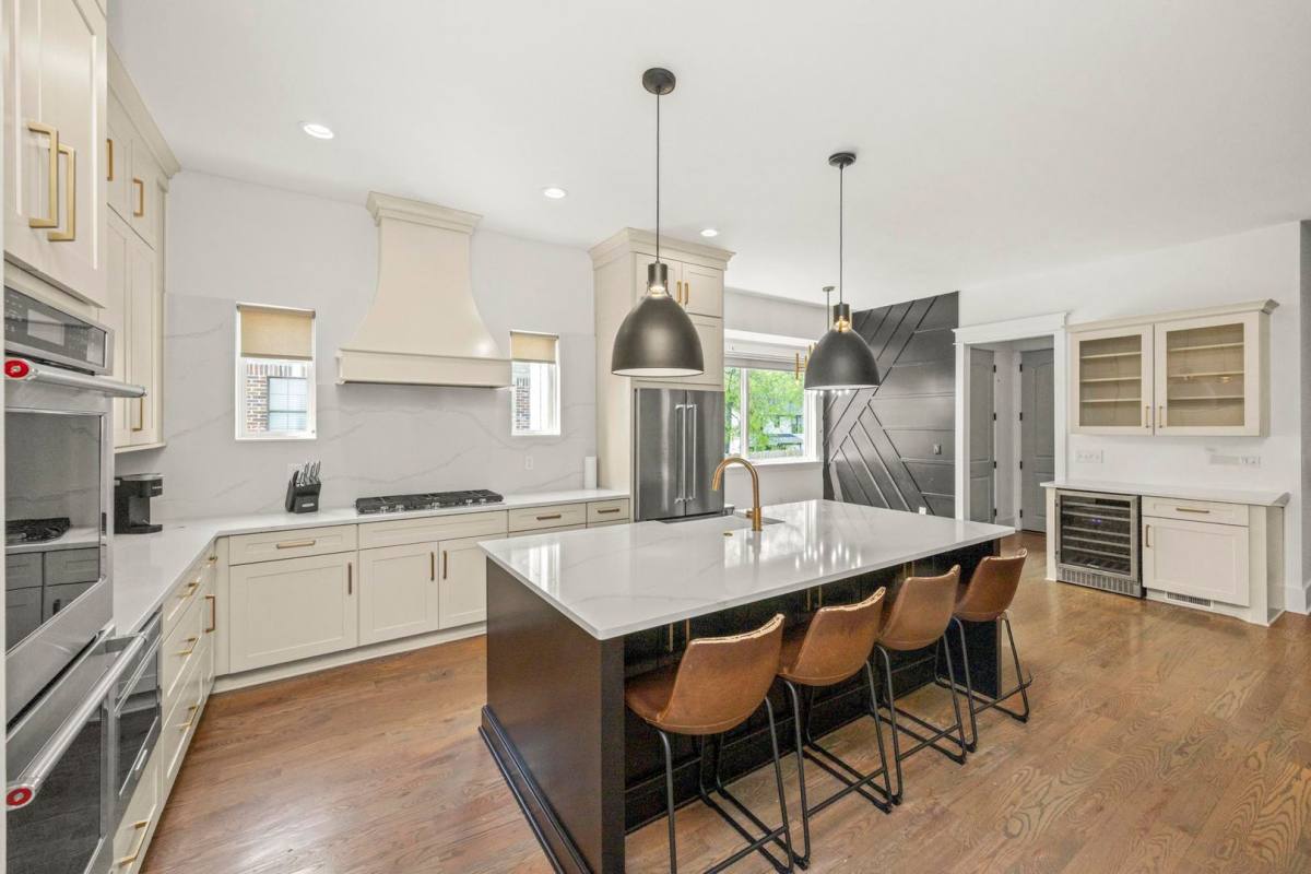 House for rent at 924 Jackson St, Nashville, TN 37208