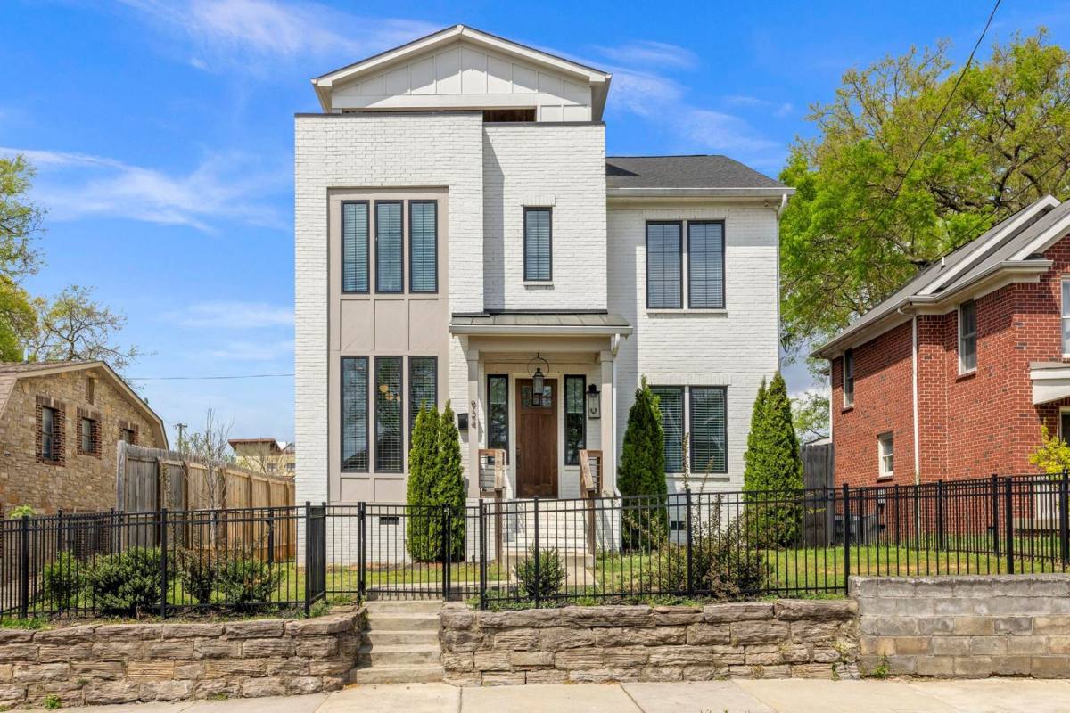 House for rent at 924 Jackson St, Nashville, TN 37208