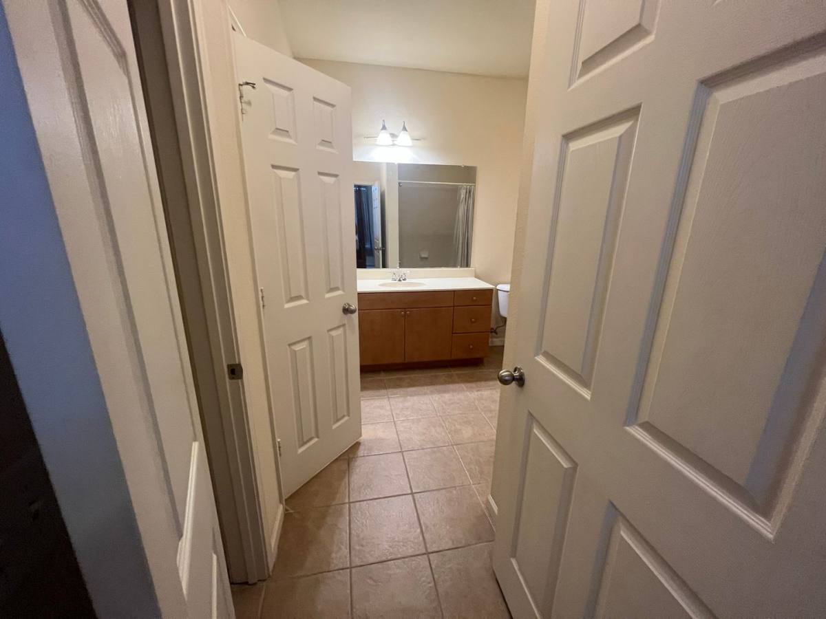Condo for rent at 1901 5th Ave E, Tuscaloosa, AL 35401