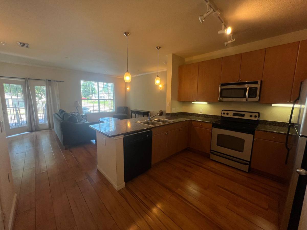 Condo for rent at 1901 5th Ave E, Tuscaloosa, AL 35401
