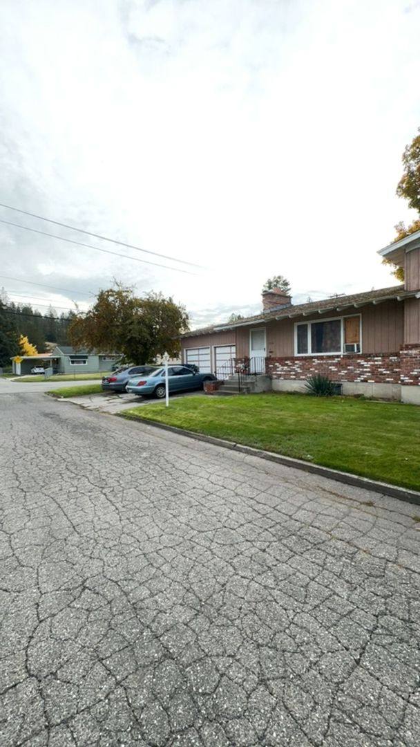 Apartment for rent at 1516 & 1518 E Maple Ave, Coeur D Alene, ID 83814