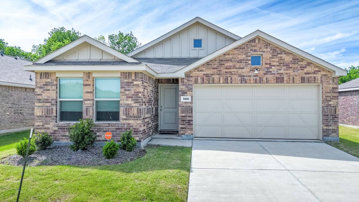 House for rent at 1308 Claireborne Court, Little Elm, TX 75068