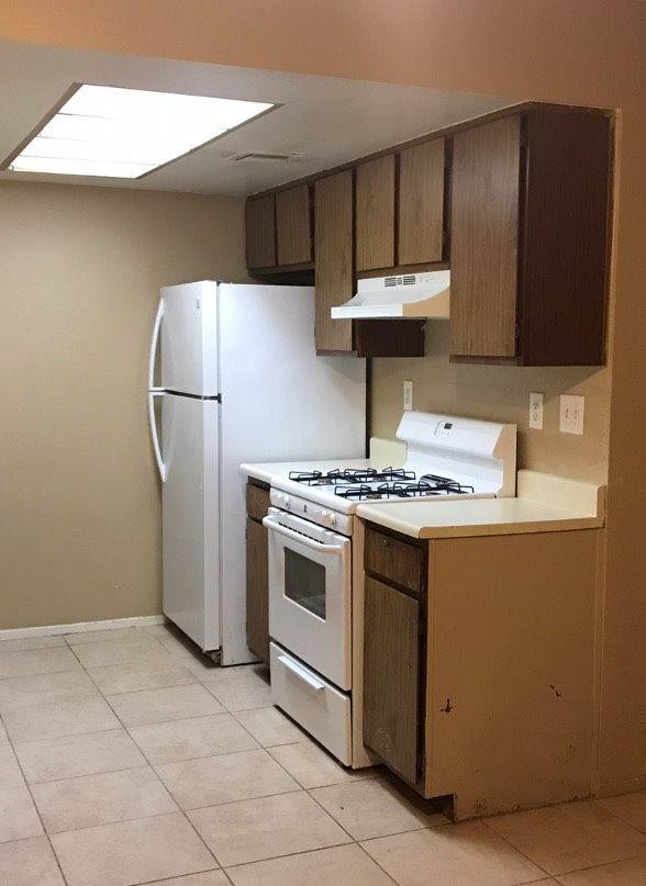 Apartment for rent at 429 N Lamb Blvd, Las Vegas, NV 89110