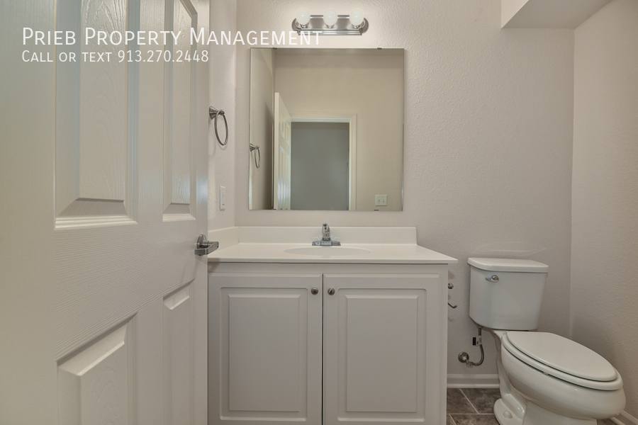 Townhouse for rent at 22161 W 124th Place #BUILDING 6, Olathe, KS 66061