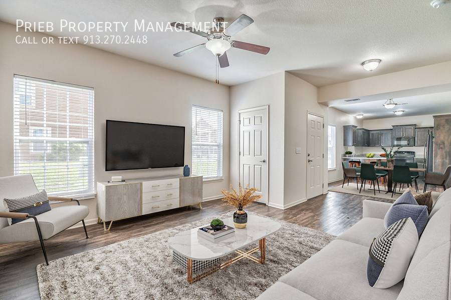 Townhouse for rent at 22161 W 124th Place #BUILDING 6, Olathe, KS 66061