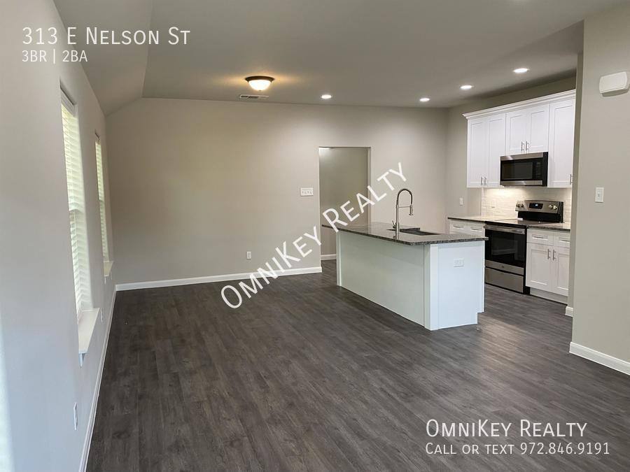 House for rent at 313 E Nelson St, Denison, TX 75021