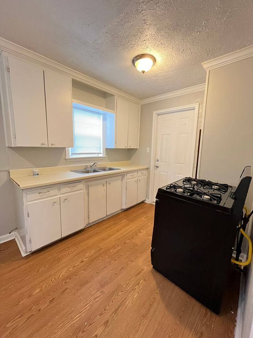 House for rent at 313 W Peach St, Oklahoma City, OK 73110