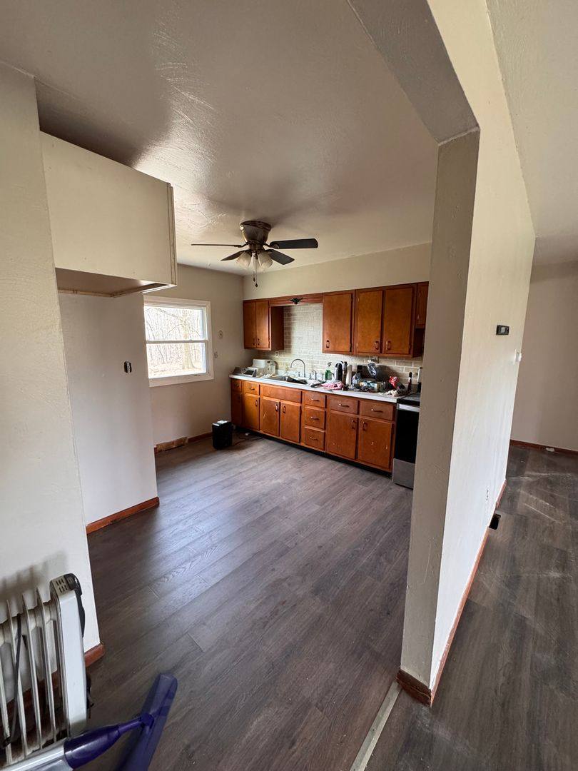 Apartment for rent at 1790-1794 Rutledge Rd, Transfer, PA 16154