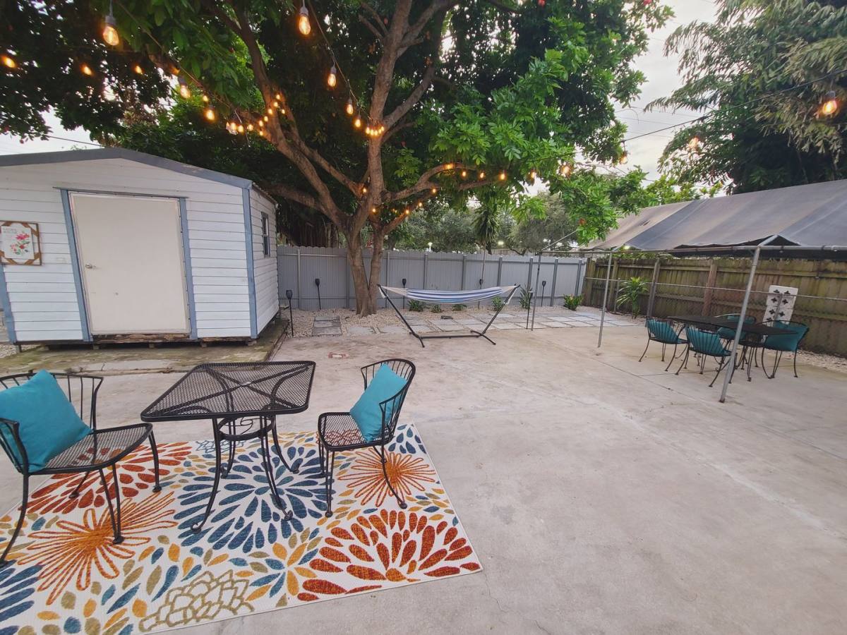 Apartment for rent at 20520 NE 15 Ave, Miami, FL 33179