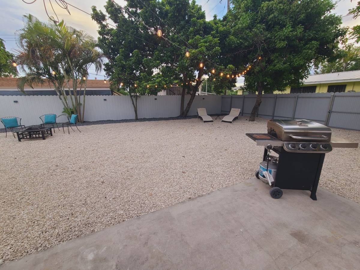 Apartment for rent at 20520 NE 15 Ave, Miami, FL 33179