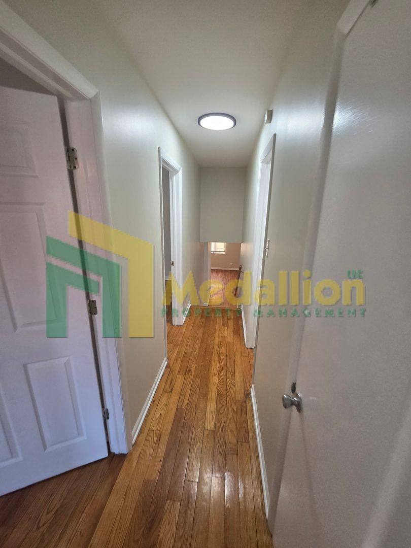 House for rent at 10637 S Cottage Grove Ave, Chicago, IL 60628