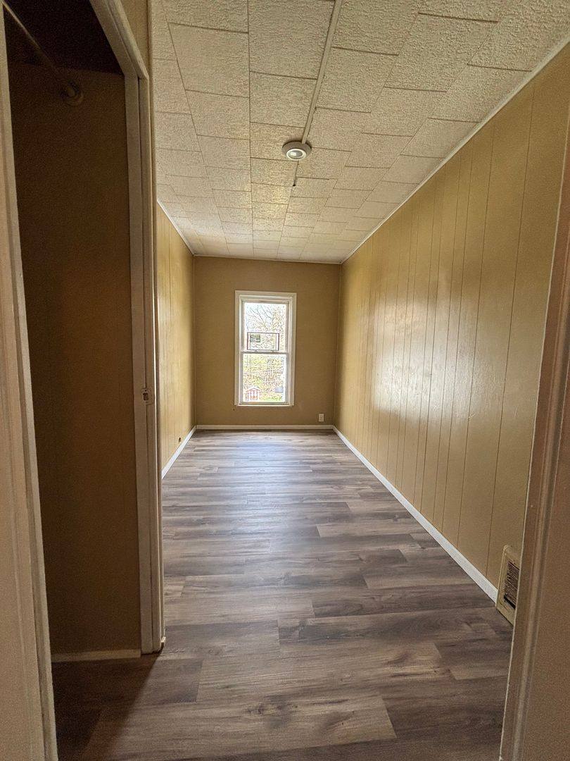 House for rent at 420 Reed St, Sharon, PA 16146