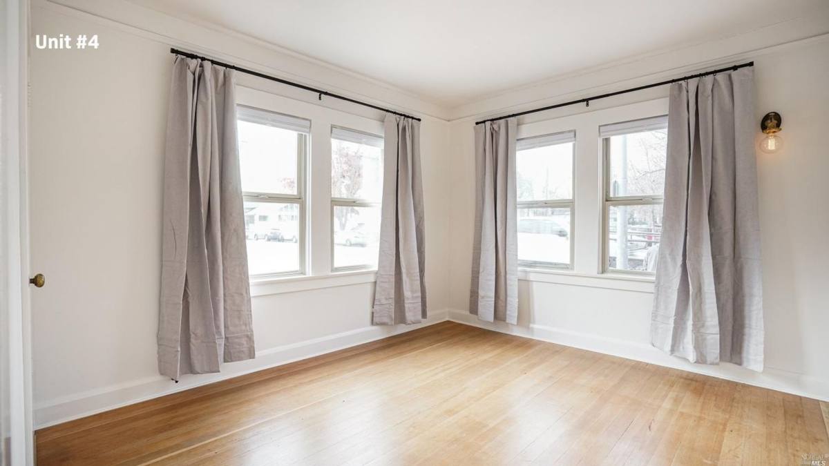 Apartment for rent at 425 B St, Petaluma, CA 94952