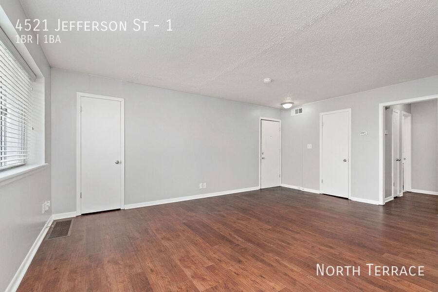 Apartment for rent at 4521 Jefferson St #1, Kansas City, MO 64111