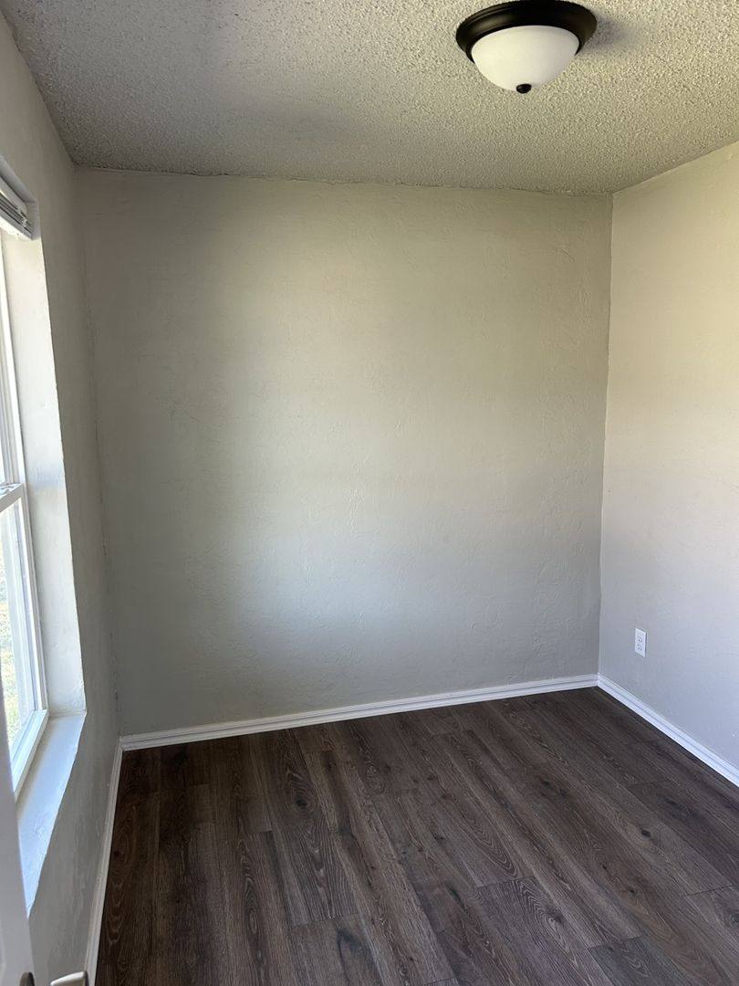 House for rent at 1438 NE 27th St, Oklahoma City, OK 73111