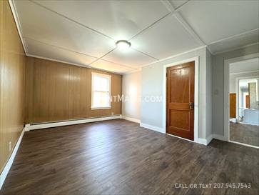 Apartment for rent at 17 Boutelle Ave #7, Waterville, ME 04901