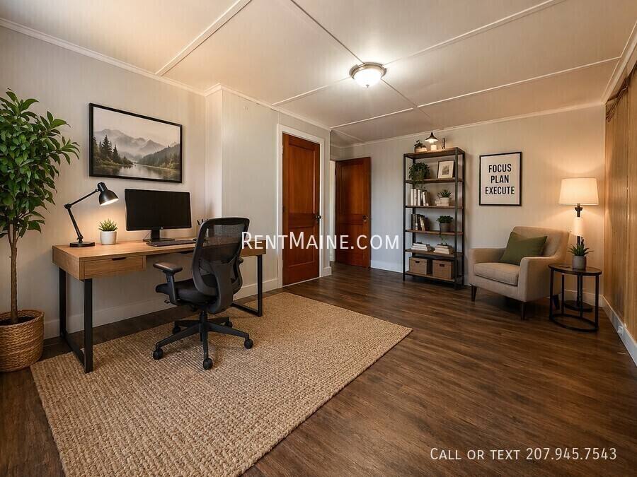 Apartment for rent at 17 Boutelle Ave #7, Waterville, ME 04901