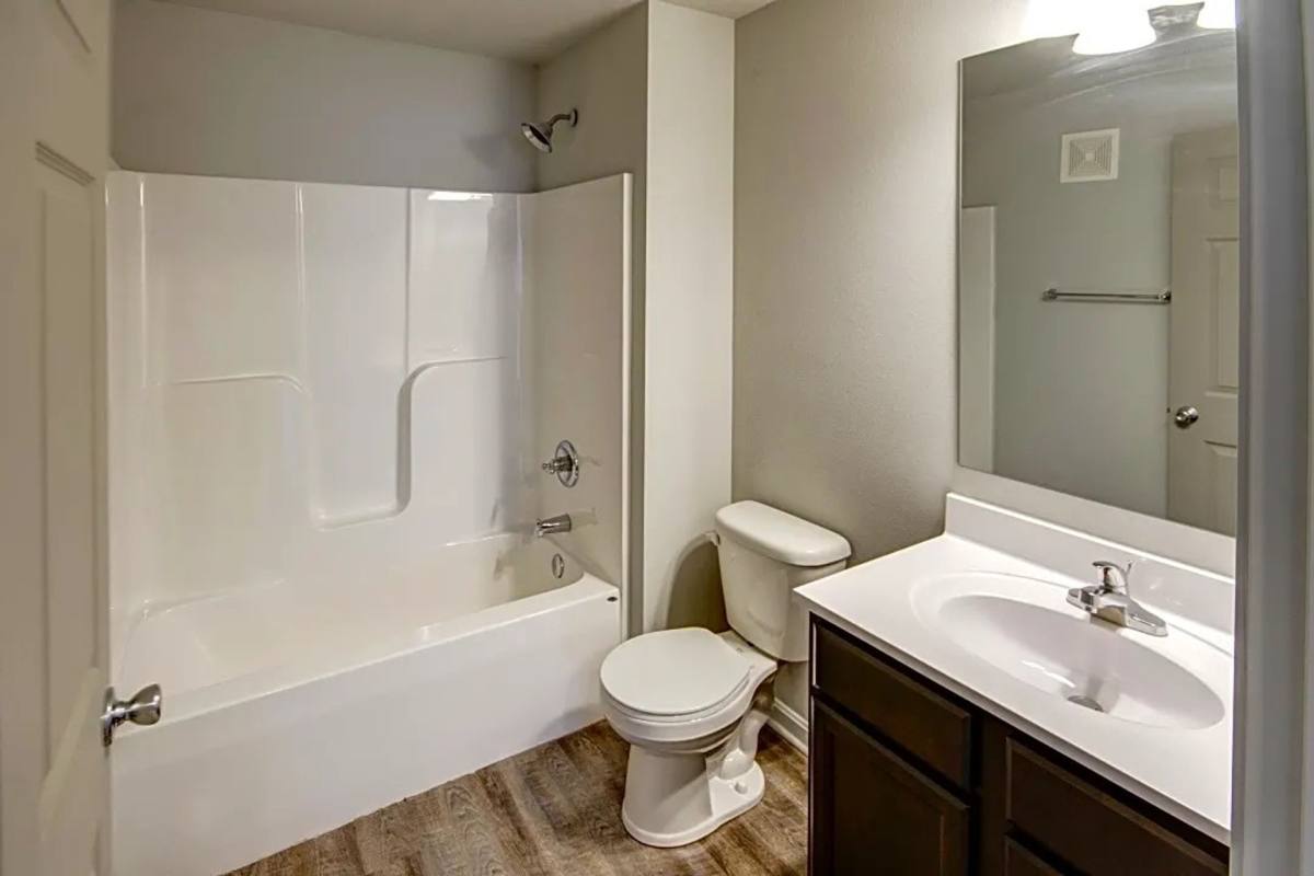 Apartment for rent at 220 W Garfield Ave, Princeton, IN 47670