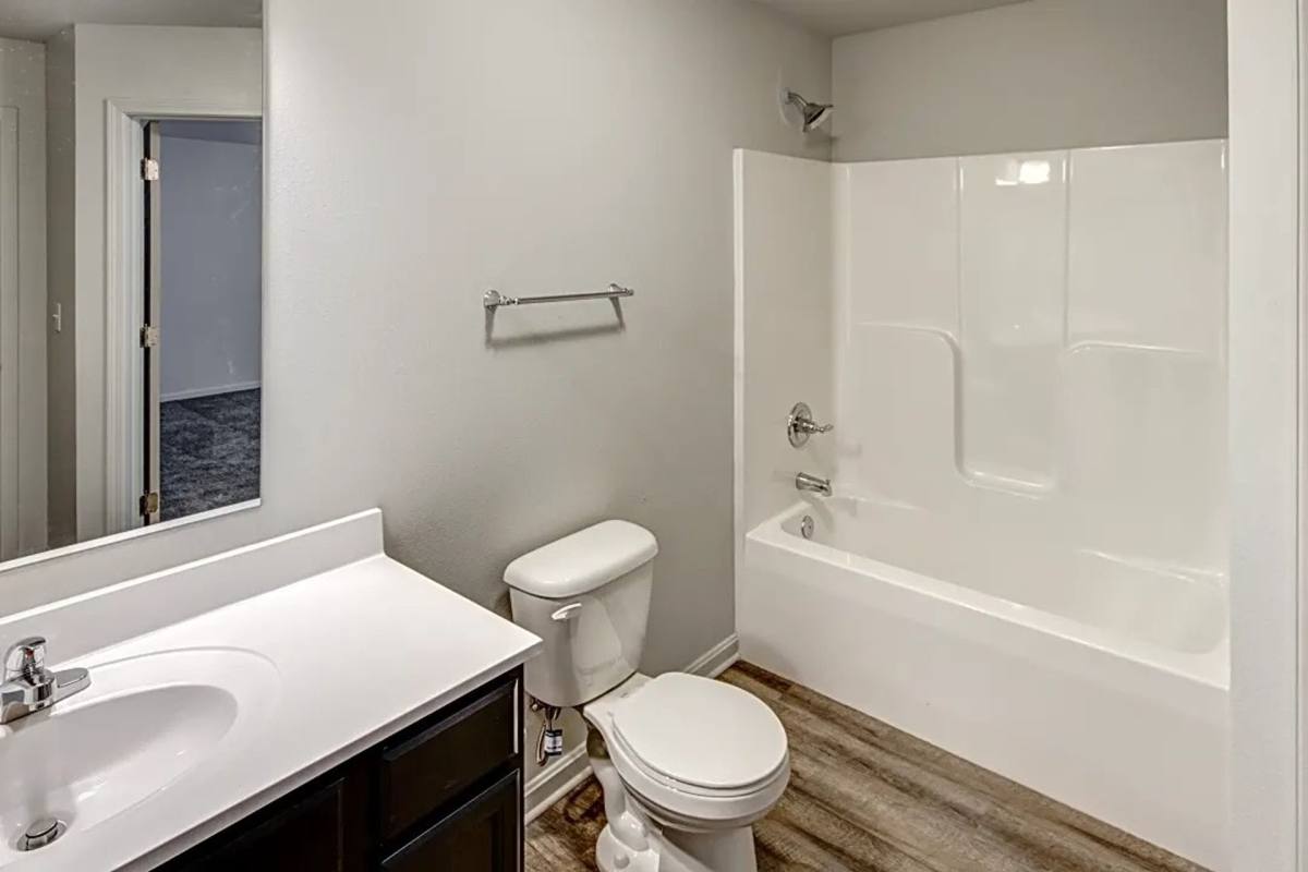 Apartment for rent at 220 W Garfield Ave, Princeton, IN 47670
