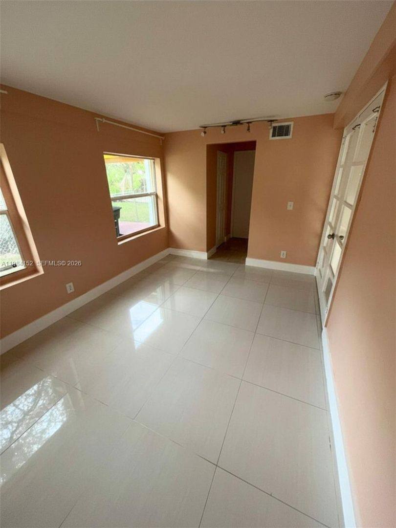 House for rent at 14215 NE 9th Ave, Miami, FL 33161