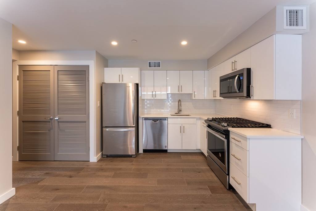 Apartment for rent at 244 Hanover St #530, Boston, MA 02113