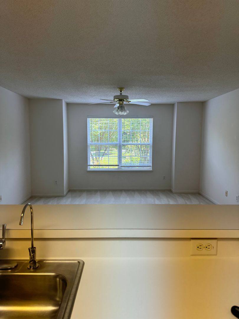 Apartment for rent at 301 Settlement Dr, Williamsburg, VA 23188