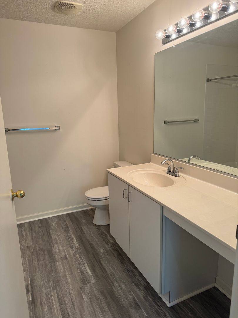 Apartment for rent at 301 Settlement Dr, Williamsburg, VA 23188